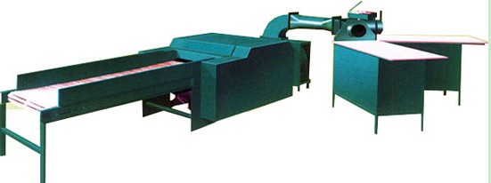 LNE-W07型枕芯充装机